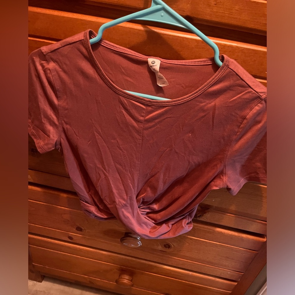 womens cropped tshirt